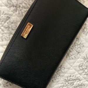 Kate Spade Women’s Wallet